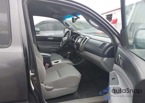 2013 Toyota Tacoma Base V6 from USA, damaged, VIN 3TMLU4EN7DM116392